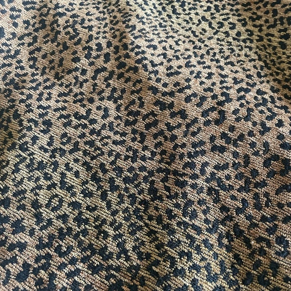 LEOPARD/CHEETAH FABRIC REMNANT PIECE APPROX 58" X 62" - Picture 2 of 8